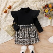 black-top-2-pocket-plaid-skirt1