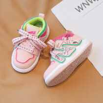 Pink M Sneakers