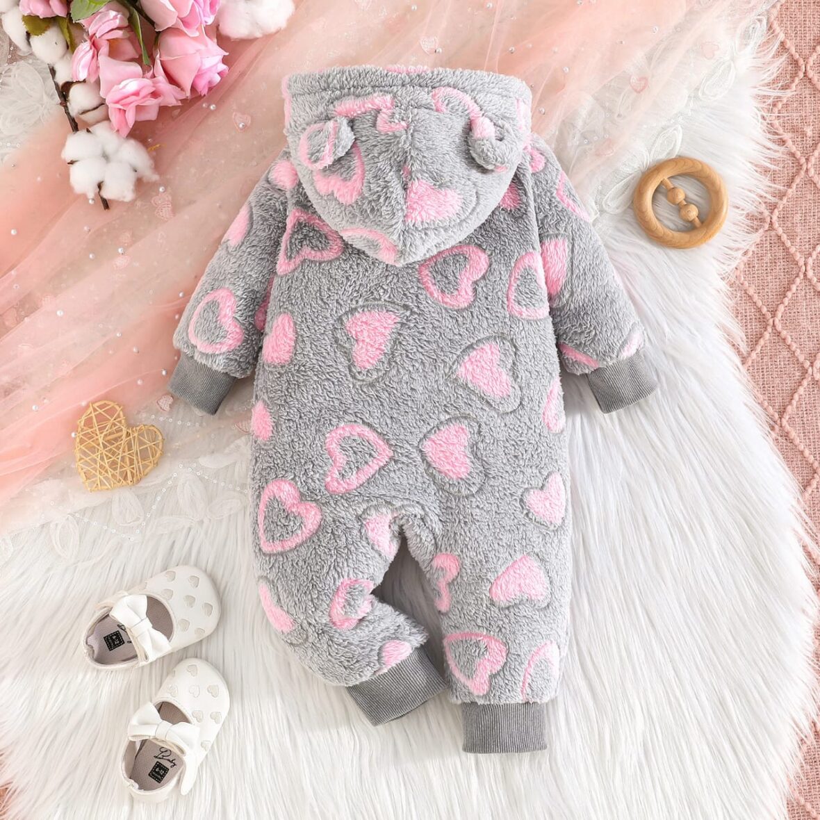 Baby Winter Romper – Fleece Hooded Jumpsuit with Heart Print and Zipper Front (2)