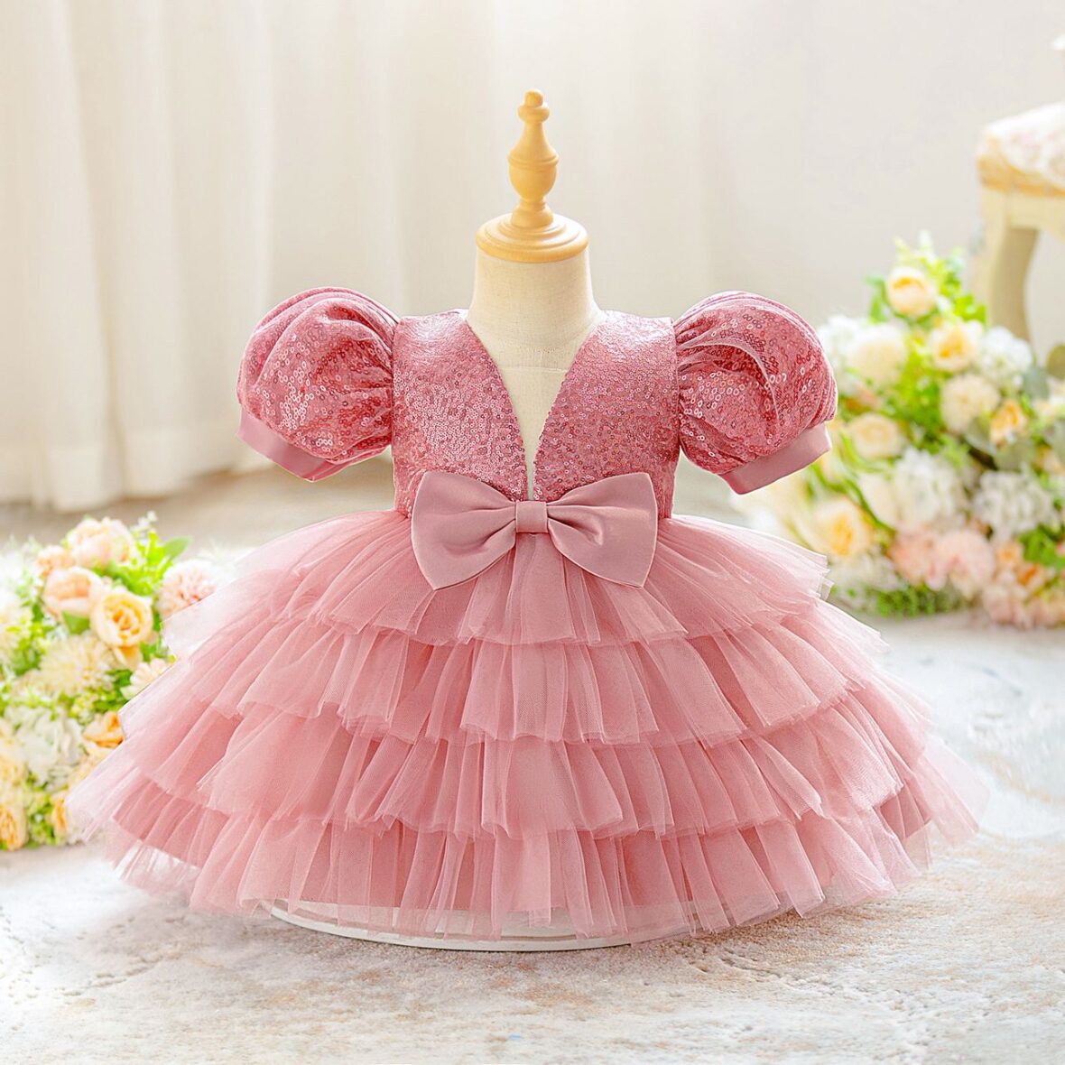 Toddlers and Baby Girls Pink Tulle Dress with Glitter Sleeves and Bow Waist